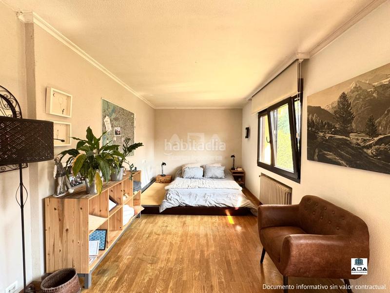 Foto dabc7167-7d29-4794-9f4e-efd5d46ebc19. Chalet espectacular chalet en la mejor zona a 1 km de la playa aba expertos inmobiliarios en Gijón