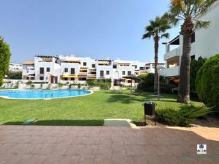 Rez-de-chaussée à Calle sabina 2. Bajo con jardín en venta en alcossebre  a solo 100 metros de la