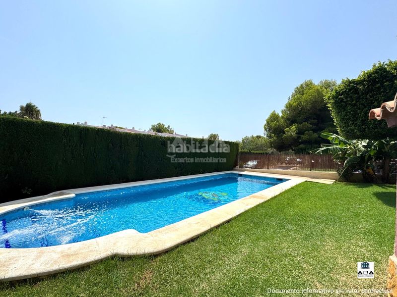 Foto 9d00a946-5703-4122-84db-90ea619e5be0. Planta baixa amb aparcament piscina a Alcossebre