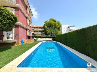 Planta baixa  Calle  piber. Precioso piso de dos dormitorios en urbanizacion con piscina , p