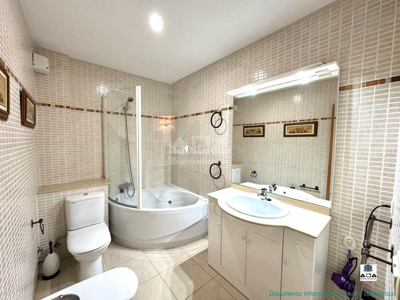 Foto f903901e-ae34-407a-86b9-51cec17f1b0a. Casa a schiera con riscaldamento parcheggio piscina in Alcossebre