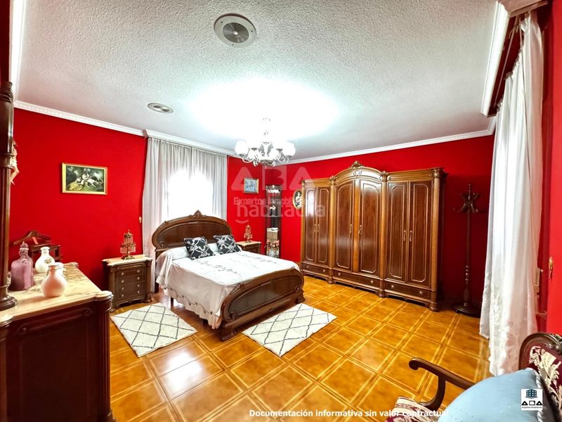 Foto 5bd114a4-a339-49c6-86b0-898427c49783. Casa amb calefacció aparcament a Torrijos