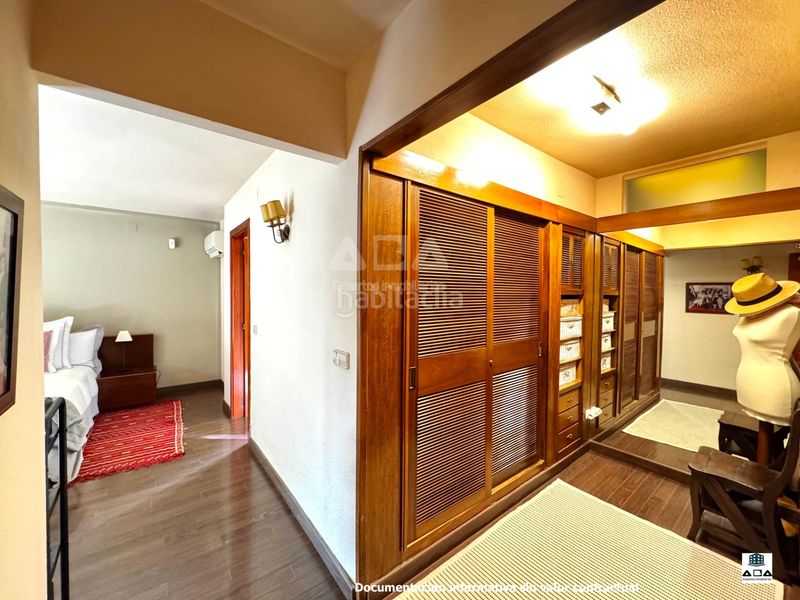 Foto 233d210d-b007-4766-b065-f59a7e079b13. Chalet con riscaldamento parcheggio piscina in Villafranqueza Alicante