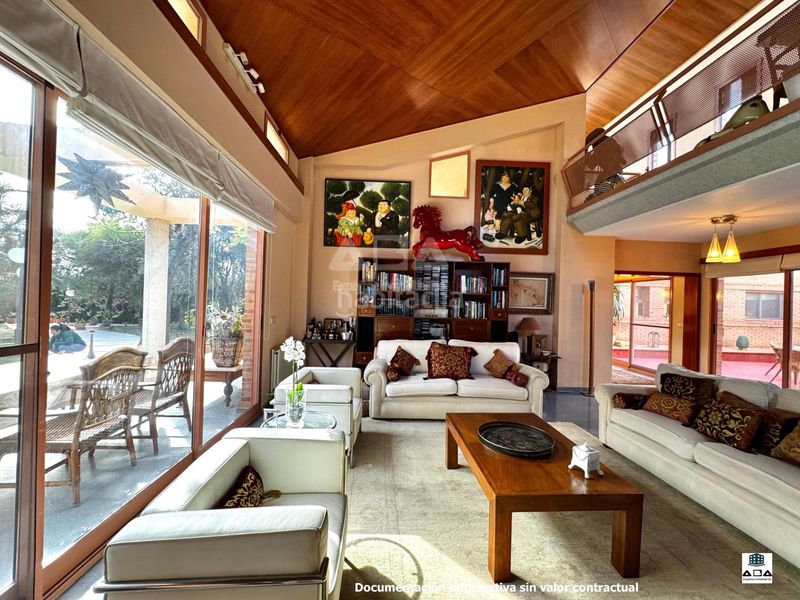 Foto 342e110d-51e1-49a2-a442-cff3d260ca56. Xalet amb calefacció aparcament piscina a Villafranqueza Alicante