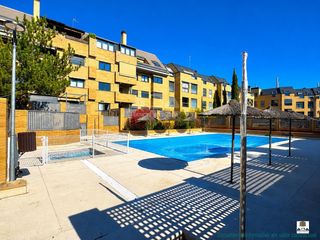 Flat  Calle castillo de arevalo. Exclusivo piso en europolis con piscina y pádel  aba expertos in
