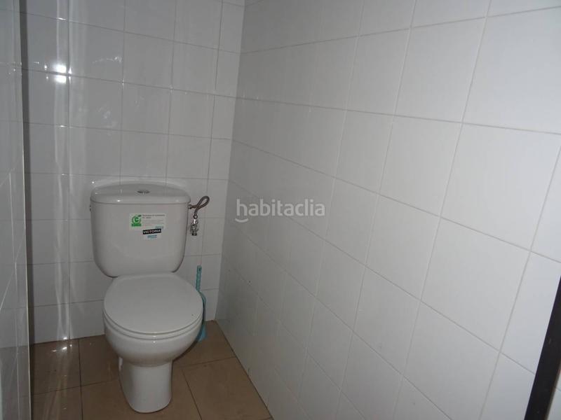 Foto 222e668f-1237-422e-aaae-2ff8b7480877. Local comercial local en venta en centro en Centre Ripollet