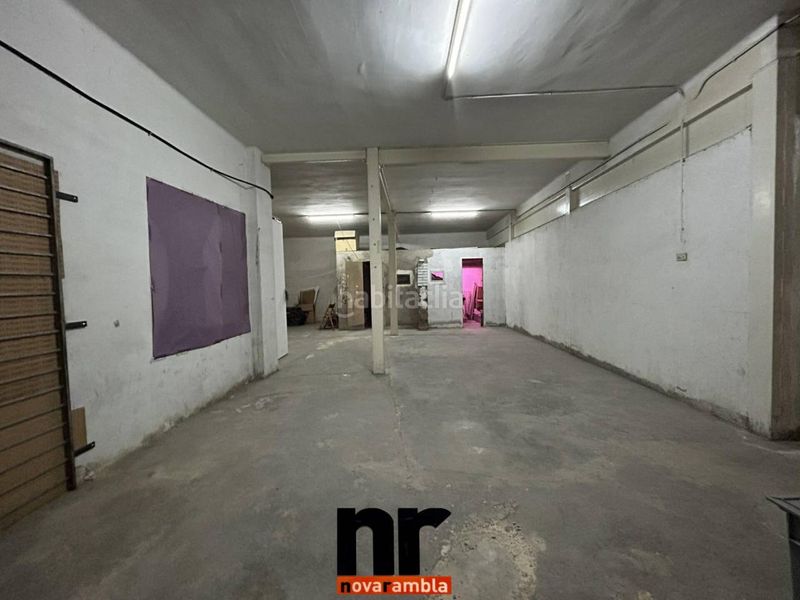 Foto c5e1ec17-7c84-48a1-a553-2f543adb2f96. Local comercial a Casc Antic Ripollet
