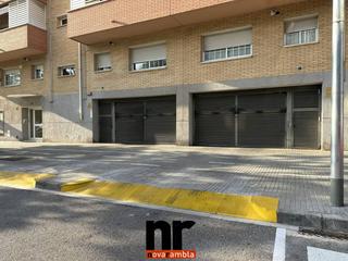 Aparcament cotxe  Maria torras. Garaje en venta en can closels pinetons