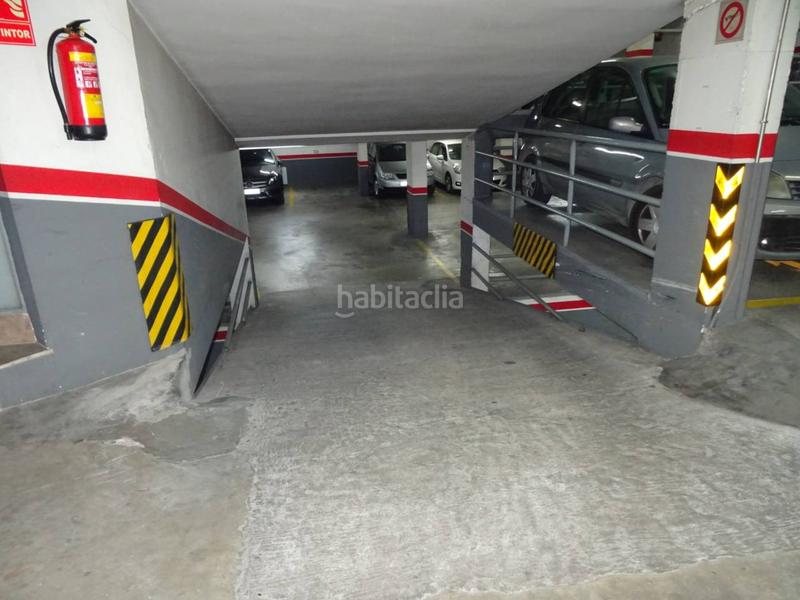 Foto 7bc749b7-c42e-49a3-92b8-87e1a7500373. Lloguer aparcament cotxe a Casc Antic Ripollet