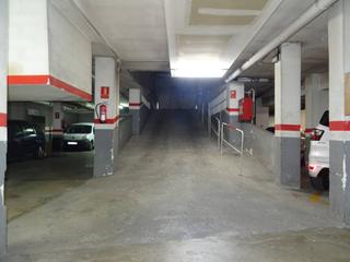 Aparcament cotxe  Maragall. Parking en venta en maragall