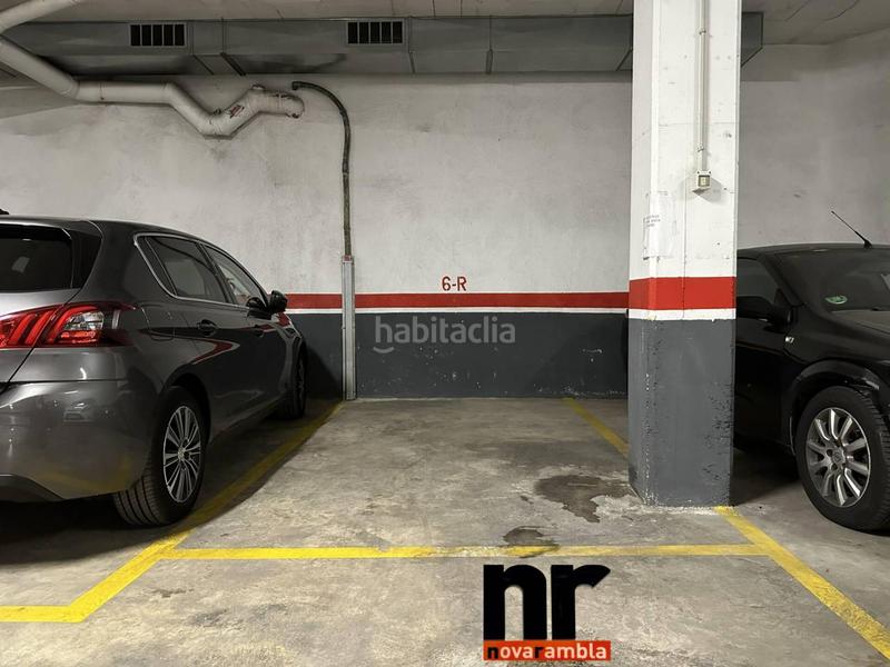 Foto f85cdf53-798a-4d16-8ef5-7145d1c12482. Car parking in Catalunya - Fontetes Cerdanyola del Vallès