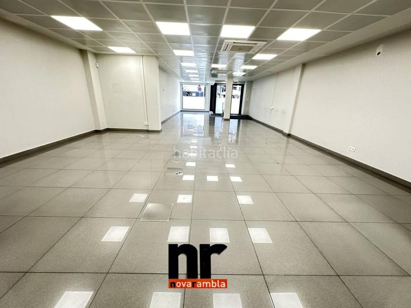 Foto 7995a33e-d96c-420d-aeac-d5495b681388. Alquiler local comercial local en alquiler en zona rizal en Ripollet