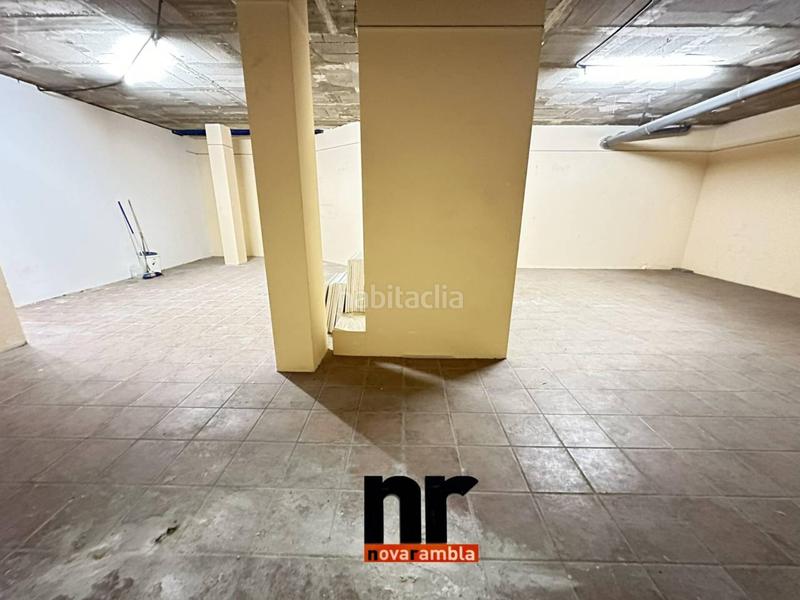 Foto d4463aab-dead-482a-bd39-1d3cd0f8b79c. Location local commercial dans Can Mas Ripollet