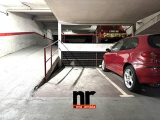 Lloguer Aparcament cotxe  Tamarit. Garaje en alquiler en centro