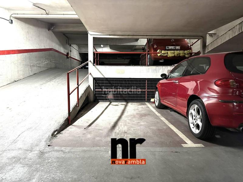 Foto 9a94c500-4ece-4498-83f1-d236c2e095b4. Miete autoparkplatz in Centre Ripollet