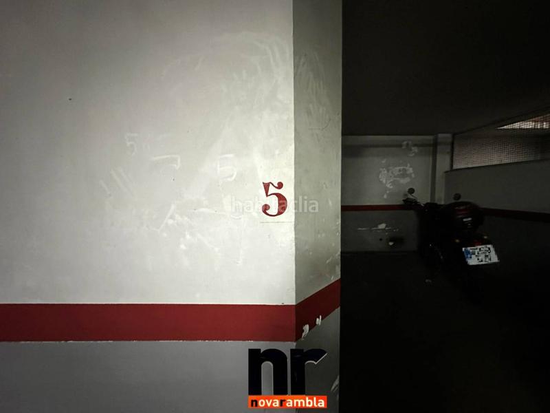 Foto 839996a6-c85e-4d90-92bb-331a24d4ed96. Location parking voiture dans Centre Ripollet