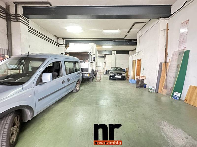 Foto 4b316513-3911-42d4-b891-ed79f7b23d8f. Maison avec chauffage parking dans Canaletes - Turonet Cerdanyola del Vallès