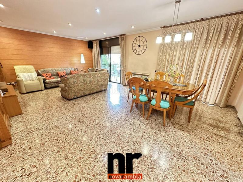 Foto f327e7d2-9cec-4c7f-87db-d8dd56f75211. Maison avec chauffage parking dans Canaletes - Turonet Cerdanyola del Vallès