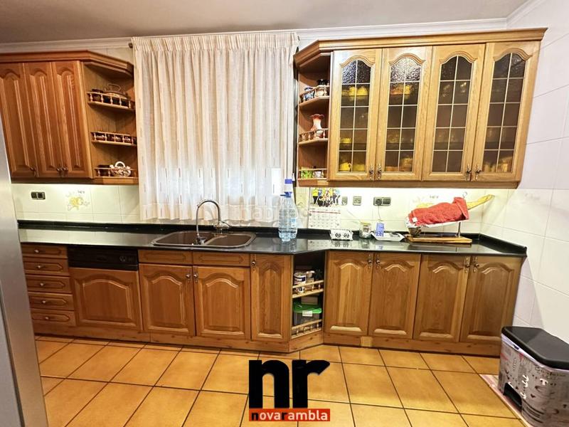 Foto fbb4c7fe-3004-42fd-9dbd-befcb6f1a615. Maison avec chauffage parking dans Canaletes - Turonet Cerdanyola del Vallès