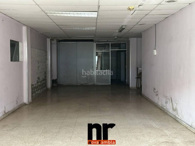 Foto a722d5e6-8463-4ed5-9e98-4bd600cbaf51. Local comercial local en venta en c maragall en Ajuntament-Maragall Ripollet