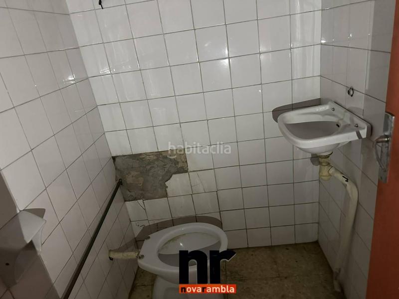 Foto 0c863c94-c547-4862-903d-18b5c874bff8. Local commercial dans Ajuntament-Maragall Ripollet