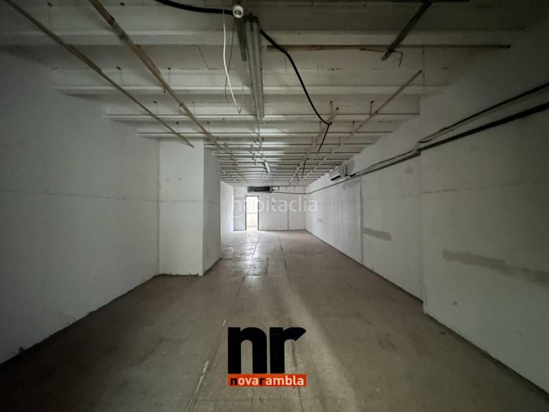 Foto 3976874c-e241-4ed4-9901-b40e76d6208c. Lloguer local comercial a Centre Ripollet