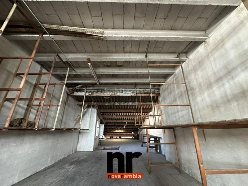 Foto b09be778-426a-44cc-8689-6a287319da5e. Location local commercial dans Centre Ripollet