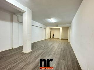 Local Comercial  Montcada. Local comercial en venta en zona ambulatorio