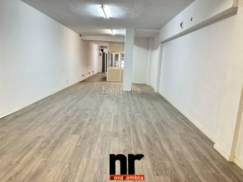 Foto 6a98a5f5-2c37-4939-be98-102ef39ff380. Local comercial  en venta en zona ambulatorio en Ripollet