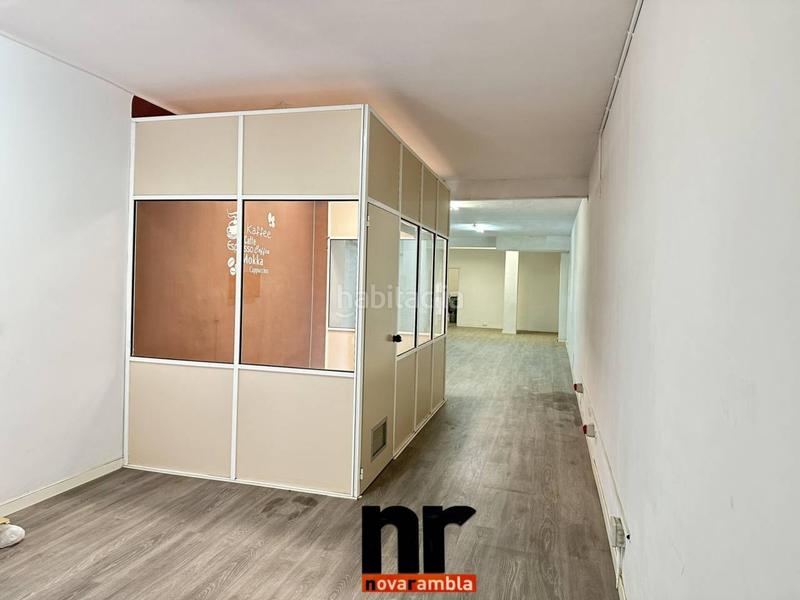 Foto f391ef6f-9cee-42a5-925e-ff72de3d328d. Local comercial  en venta en zona ambulatorio en Ripollet