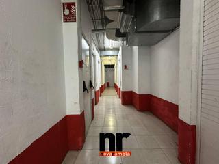 Local Comercial  Monturiol. Local en venta en centro