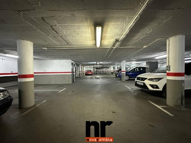 Foto 240ae91c-5513-407a-903a-476f6f74c604. Aparcament cotxe a Ajuntament-Maragall Ripollet