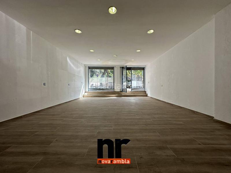 Foto 612536d6-7bcc-42a0-b2c0-82cc5894443b. Local comercial local en venta en zona ayuntamiento en Ripollet