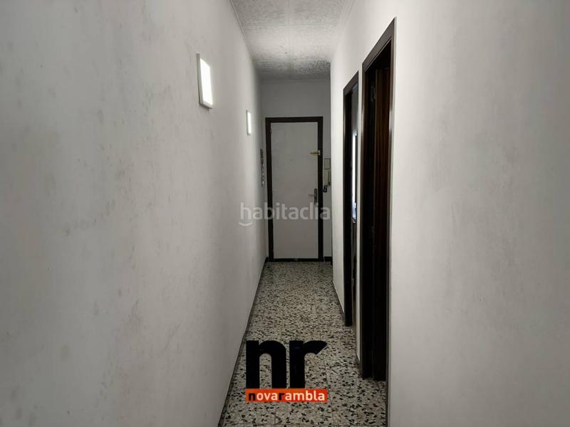 Foto 9c3e00f1-3f29-40e1-8818-b4083d8e7cfd. Casa  de pueblo en venta en centro en Centre Ripollet