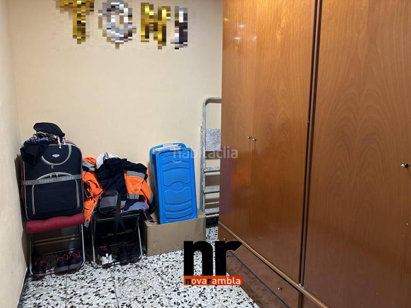 Foto f87d2a9c-9dc3-4a68-9cf1-a09f2017f943. Casa  de pueblo en venta en centro en Centre Ripollet