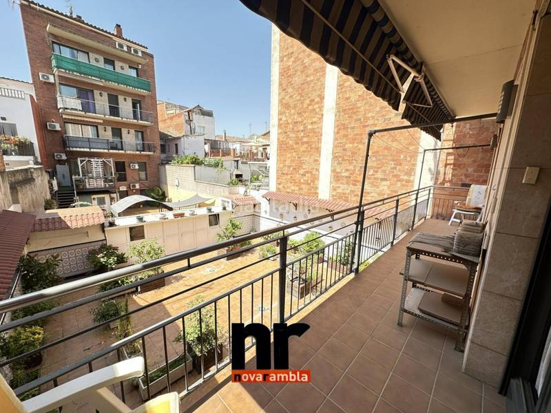 Foto f5f45fa0-6efe-4913-bc75-2b08254bb736. Piso  en venta en Centre en Centre Ripollet