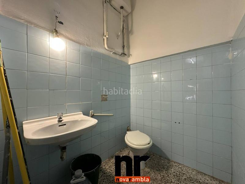 Foto 4a427a9e-29cd-4f53-8469-dfbfb05cec87. Locale commerciale in Ajuntament-Maragall Ripollet