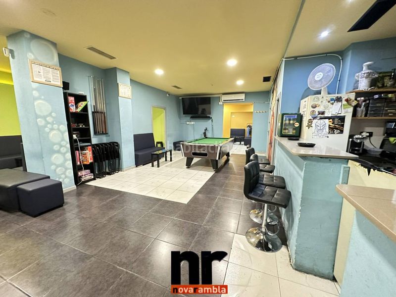 Foto 9baa5197-81df-4ae3-99a8-2a7570199759. Local comercial  en venta en centro en Ripollet