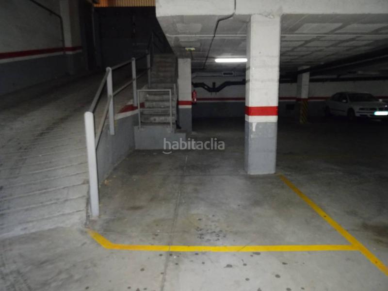 Foto 01cdb6d2-8459-4d51-9957-4bdc1d80a021. Location parking voiture dans Casc Antic Ripollet