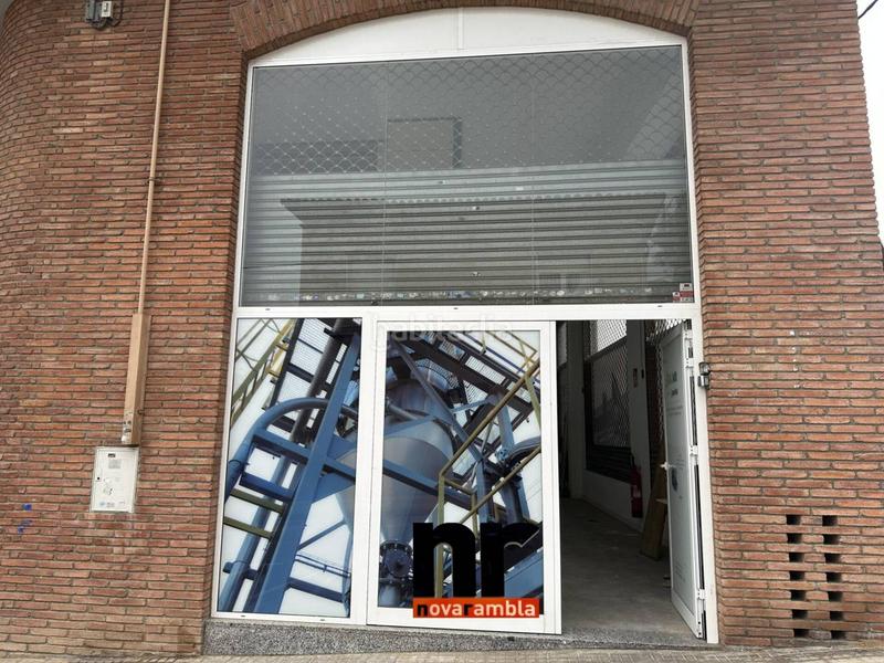 Foto 2000a34a-fe31-4c31-9fe0-25c1cdce419a. Rent business premise in Mas Rampinyo - Montcada Nova - Carrerada Montcada i Reixac