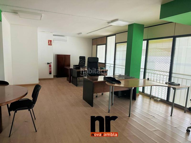Foto eb517352-51d9-43ca-823f-4f6e2e502c25. Rent business premise in Mas Rampinyo - Montcada Nova - Carrerada Montcada i Reixac