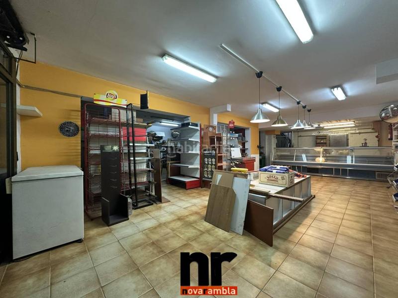 Foto c6a80eb3-cdb7-4aa5-a1e5-70e8f79d5a74. Local comercial alquiler de local comercial , zona maragall en Ripollet