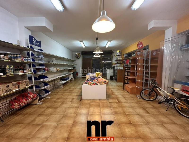 Foto f602e6ad-8a7c-4b69-96a7-be194e1e1f56. Local comercial alquiler de local comercial , zona maragall en Ripollet