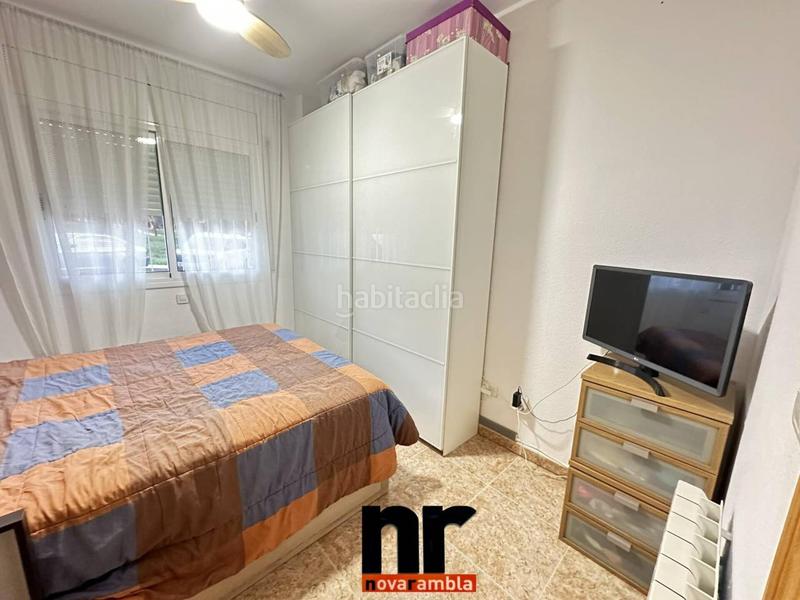 Foto 1d1be2b3-ab49-4088-a39e-0ec2d3f1b965. Flat with heating parking in Can Clos-Pinetons Ripollet