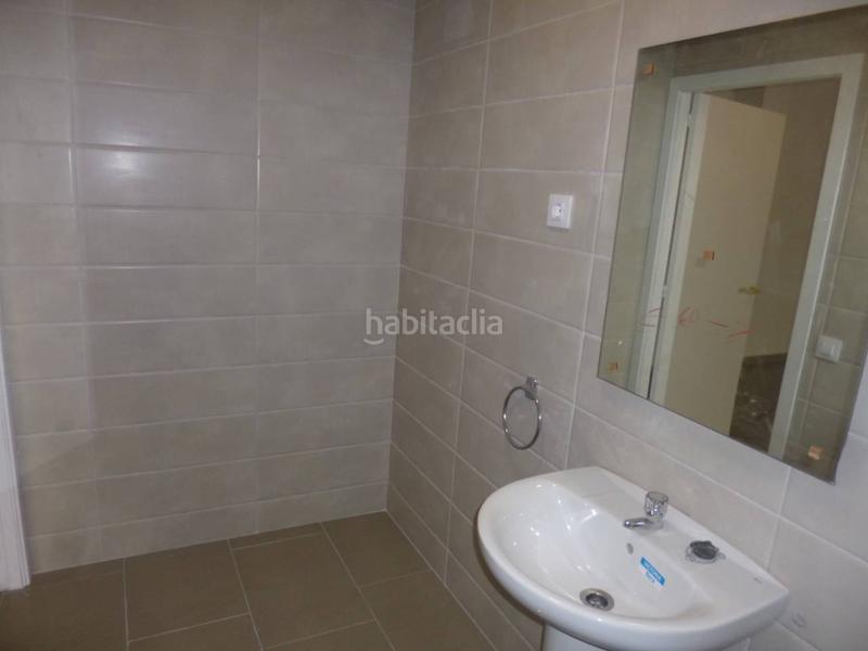 Foto 2f3ab419-f831-4d78-8b0b-14d592373d06. Location local commercial dans Casc Antic Ripollet