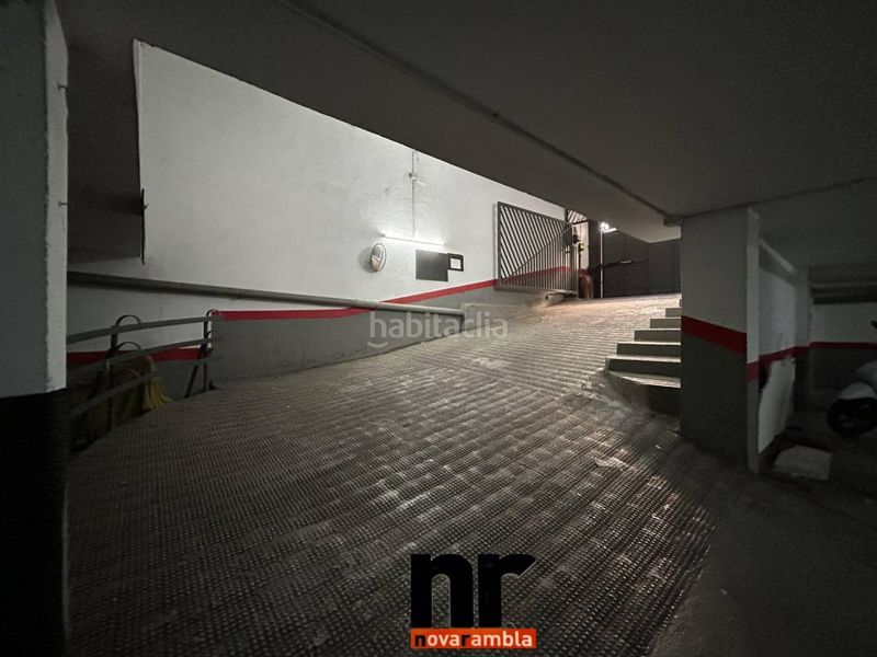 Foto be777d65-f820-4750-af41-bcce2246c382. Affitto posto auto in Centre Ripollet