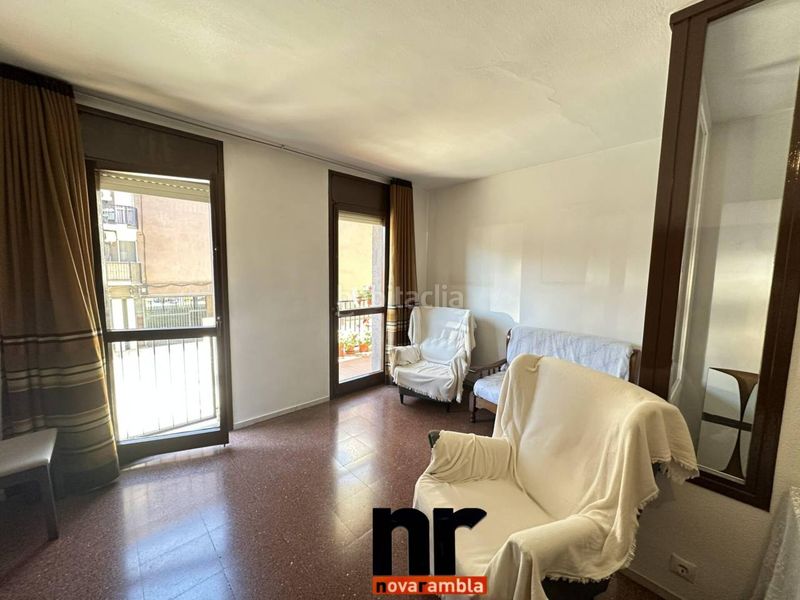 Foto 00749468-7672-4f25-a3f3-89b1e1816568. Pis a Centre Ripollet