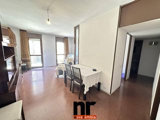 Pis a Centre. Piso en venta en el centre de ripollet