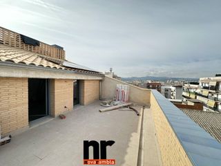 Duplex  Calle sant salvador. Piso en venta en can clos