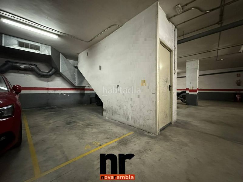 Foto f953deb5-2ab2-44f1-b1cf-df5d995e340c. Parking coche garaje en venta en zona balmes en Ajuntament-Maragall Ripollet
